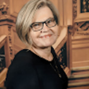 Meet your Posher, Joyce